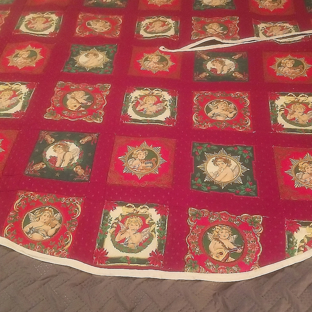 Vintage Large Christmas Tree Skirt, Quilted, Angels Red Green, Grandma, Holiday